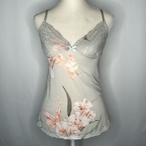 ❤️3/$30 Body Touch Light Green Floral Camisole
